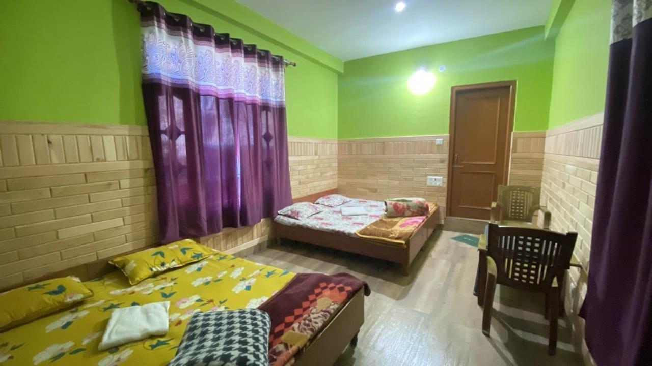 Nucleus Guest House Kasol Kamer foto